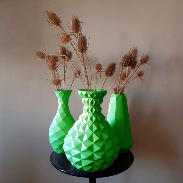 3 Vases