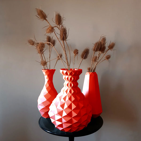 3 Vases