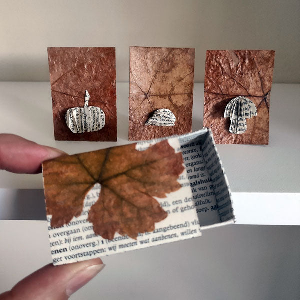 Mini Art – Morgen mijn Sjaal opzoeken – Handgemaakt